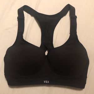 VICTORIA’S SECRET | Adjustable Sports Bra 34 C